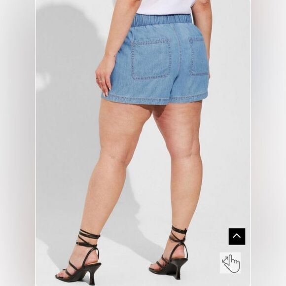 Torrid 3.5 Inch Pull-On Lightweight Denim High-Rise Short - Picture 4 of 16